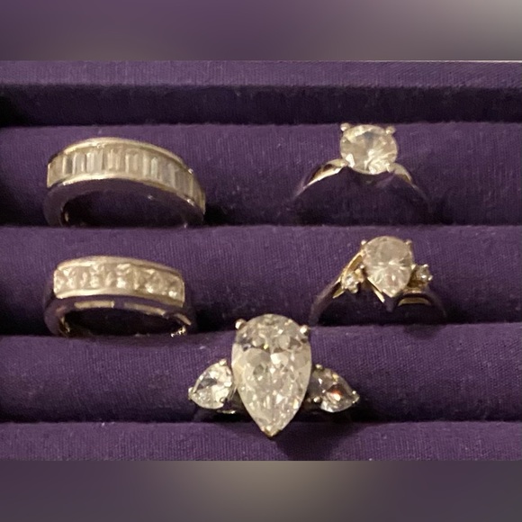 Vintage 925 Sterling Silver Cubic Zirconia ring - Picture 9 of 9